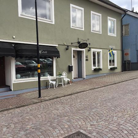 Hoejdens Lagprishotell Mönsterås 외부 사진